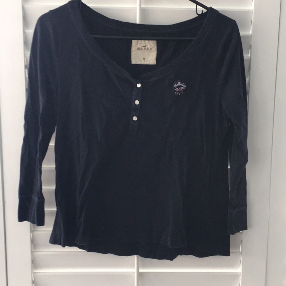 hollister california navy top